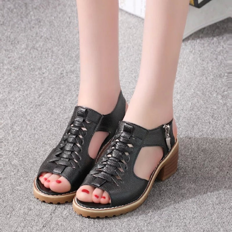 Women Summer Fish Mouth Flat Waterproof Tendon Sandals, Size: