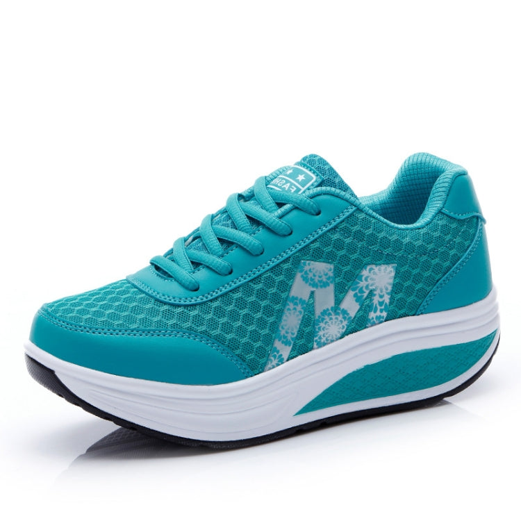 Womens Sneakers Thick Bottom Platform Shoes Mesh Breathable Rocker Shoes, Size: