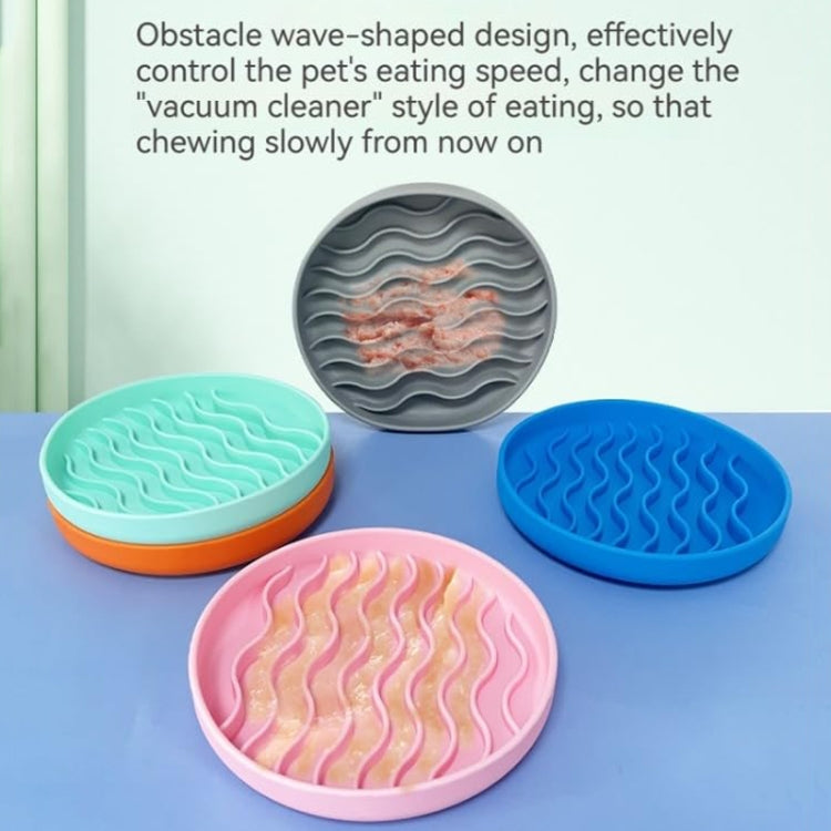 20cm  Round Pet Licking Mat With Large Suction Cup Dog Slow Food Plate