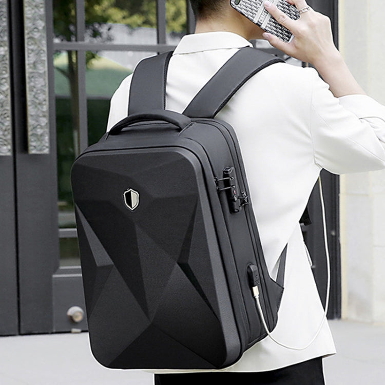 17 inch Password Lock Large Capacity Waterproof Laptop Backpack with USB Port
