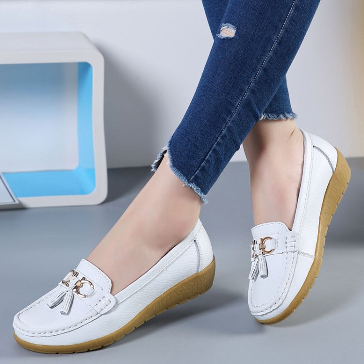 Leather Anti-Slip Flat Shoes Women Casual Shoes, Size: 44