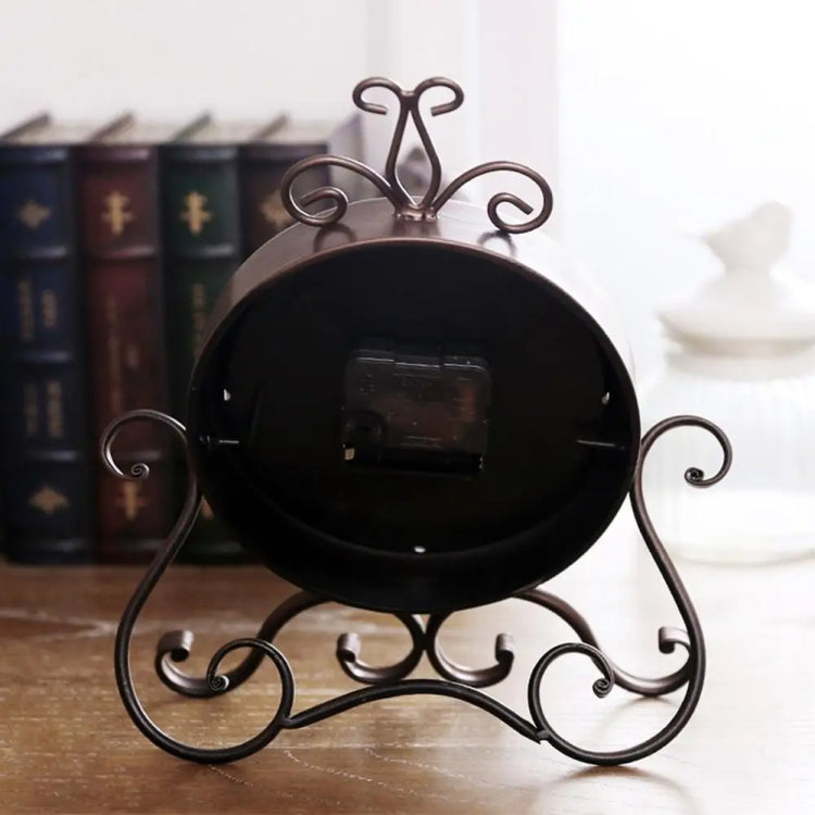 Iron Mute Clock Retro Living Room Decoration Clock