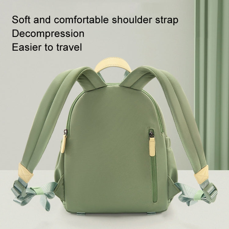 Cwatcun D125 Small Shoulder Camera Bag Casual Commuter DSLR Backpack
