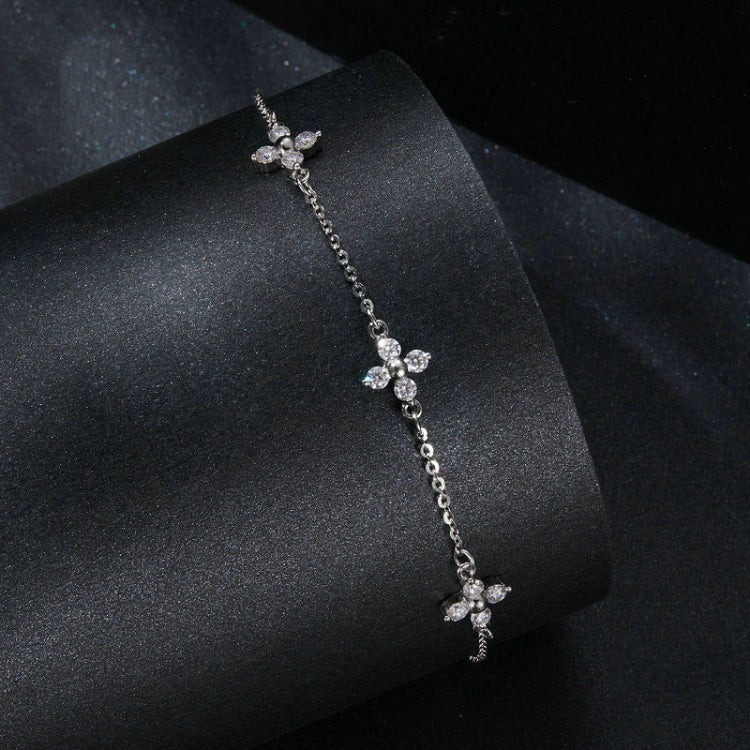 S925 Sterling Silver Lucky Four-leaf Clover Shining Moissanite Bracelet - MSB021