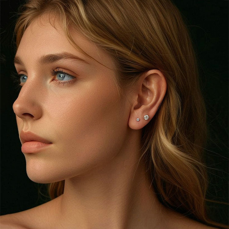 MSE062 S925 Sterling Silver Plated With Platinum Four-Claw Shining Moissanite Earrings, Size: M