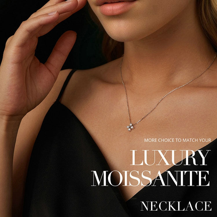 S925 Sterling Silver Plated with Platinum Lucky Four-leaf Clover Moissanite Necklace - MSN038