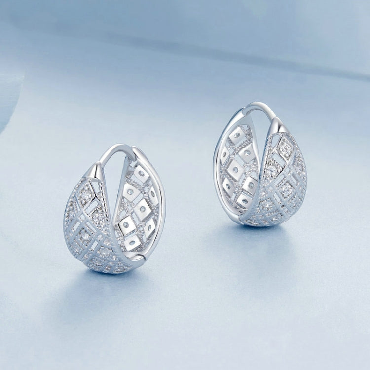 S925 Sterling Silver Platinum Zircon Vintage Lace Pattern Hollow Earrings - BSE1035