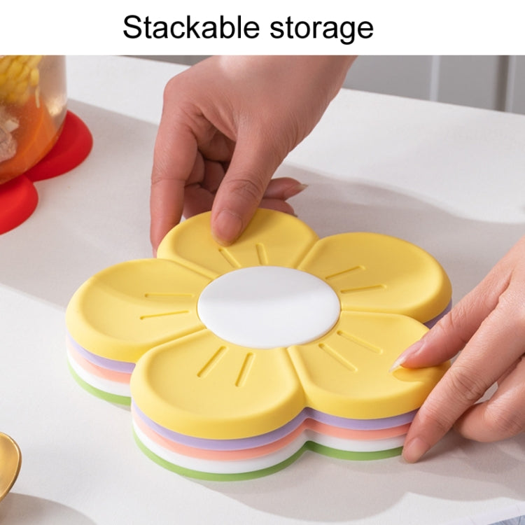 17.5cm Household Cherry Blossom Silicone Heat Insulating Mat Kitchen High Temperature Resistant Baking Placemat