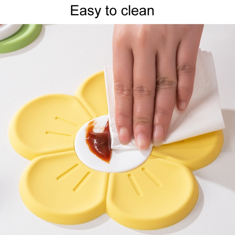 17.5cm Household Cherry Blossom Silicone Heat Insulating Mat Kitchen High Temperature Resistant Baking Placemat