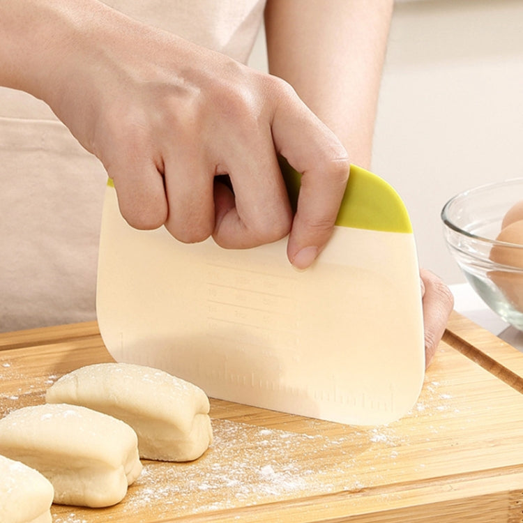 Kitchen Household Pasta Cutter Baking Plastic Squeegee Tool