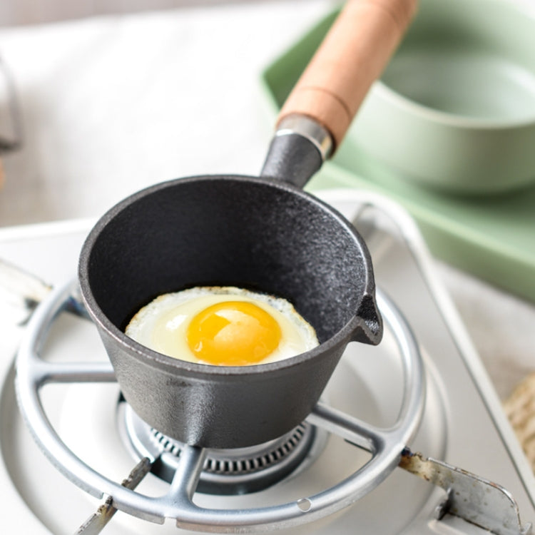 Mini Hot Oil Skillet Wooden Handle Cast Iron Pot Household Omelette Pan, Caliber: 13x6cm