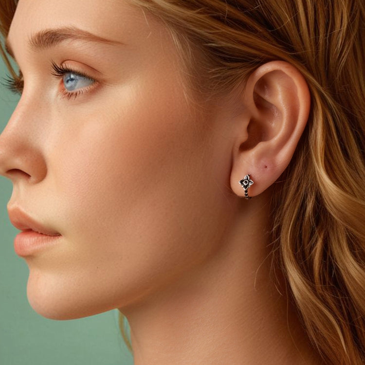 S925 Sterling Silver Oxidized Retro Elegant Flower Earrings - SCE1801