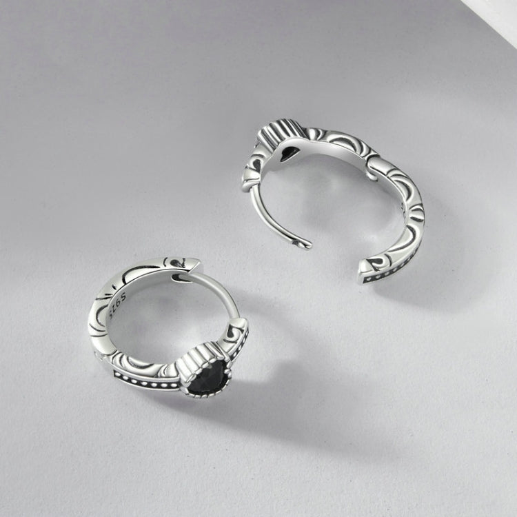 S925 Sterling Silver Oxidized Retro Elegant Heart-shaped Pattern Earrings - SCE1800