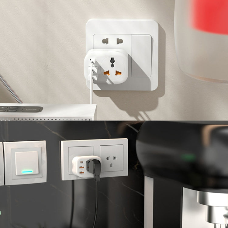 Universal Converter Plug 2USB+Type-C Smart Converter Socket US Plug - White