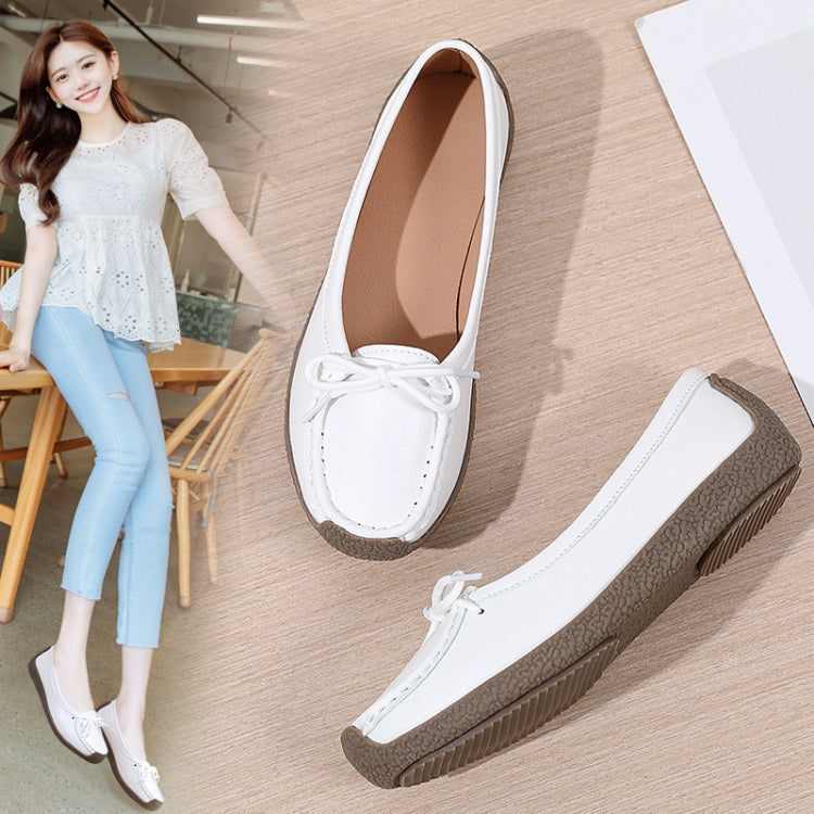 Women Casual Loafers Soft Leather Mom Flat Shoes Anti-slip Work Casual Shoes, Size: 37