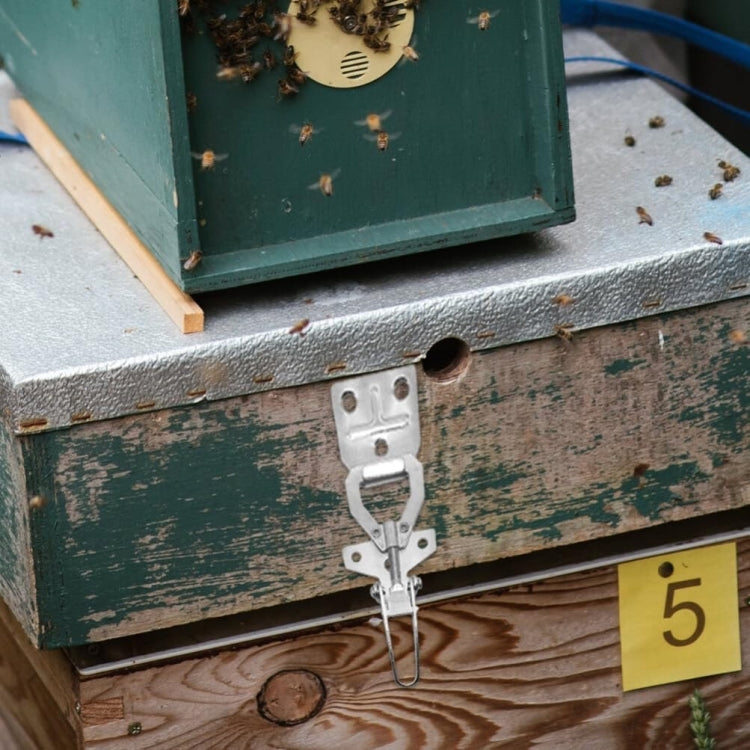 Beehive Buckle Connector Bee Box Anti-theft Fastener Beekeeping Tools - FA88990