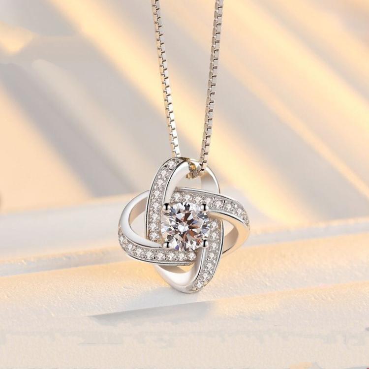 Women Necklace Inlaid Diamonds Collarbone Chain Clover Pendant Temperament Silver Jewelry - White