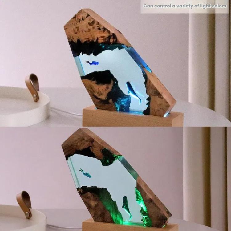 Ocean Cave Whale Diver Desktop Ornament USB Art Decor Solid Wood Resin Lamp Birthday Gift, Color: Changeable Light