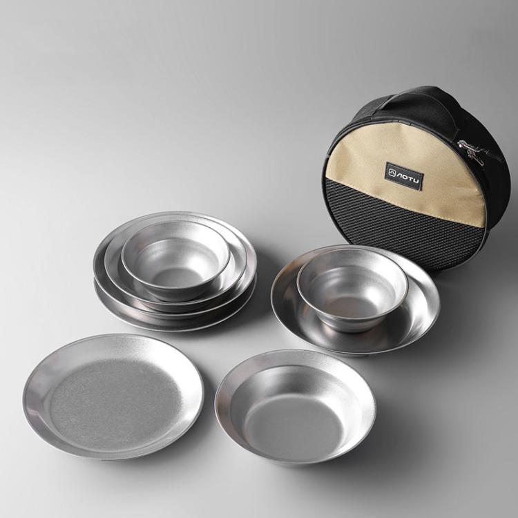 AOTU AT6438-1 8pcs /Set Outdoor Stainless Steel Dinner Plate Set Camping Portable BBQ Plate, With Storage Bag