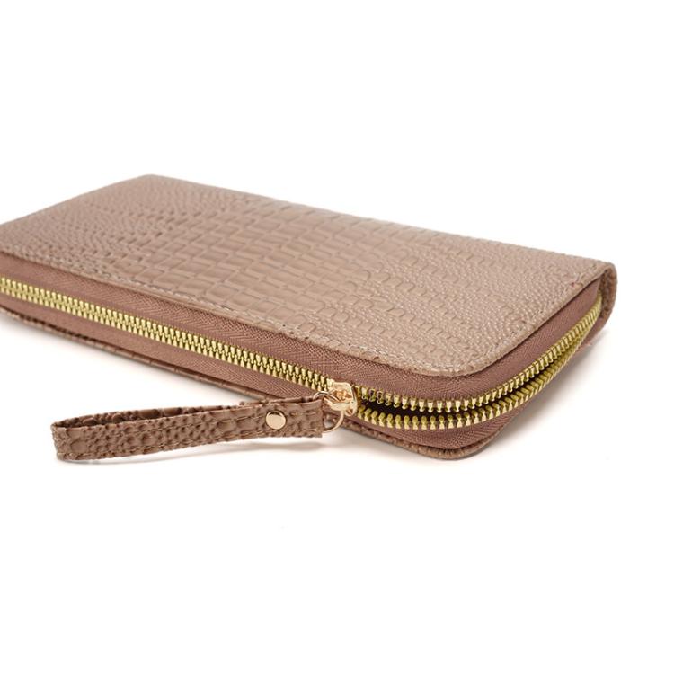 Women Long Alligator Pattern Wallet Multi-Card Holder Wristlet Clutch with Textured Shiny Finish