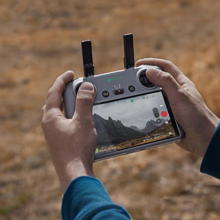 Used RC 2 Controller With Screen For DJI Neo 2 / Mini 5 Pro / Mavic 4 Pro / Air 3S / Air 3 / Mini 4 Pro / Flip / Neo