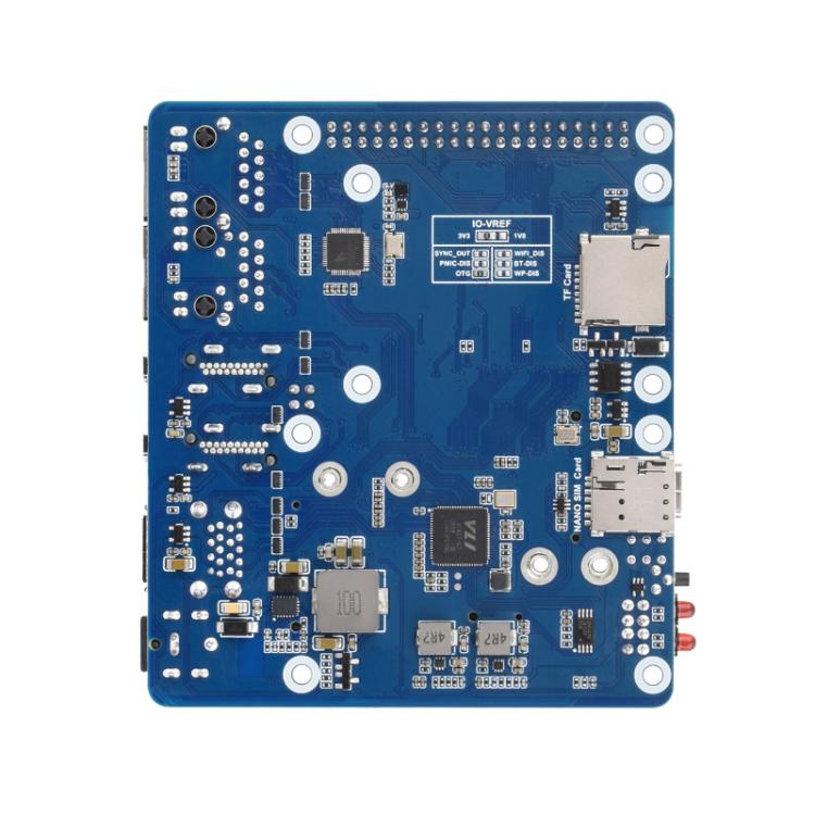WAVESHARE CM5 Dual Network Port Expansion Board Onboard USB 3.2 Gen1 X 2, Supports PoE Module Connection - 32580