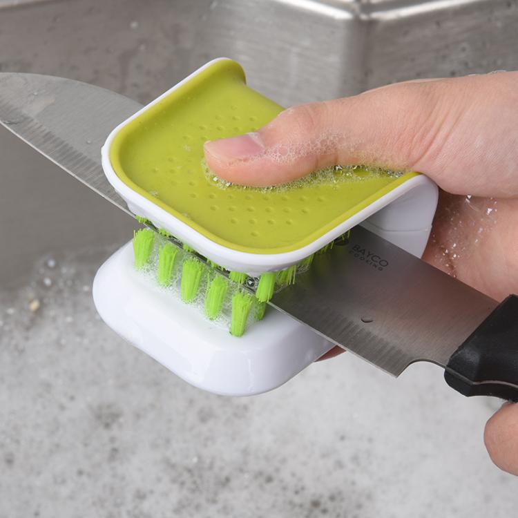 Knife Cleaning Brush U-Shaped Dual-Sided Scrubber for Knives, Spoons & Forks Hand-Safe Design Prevents Cuts - Green