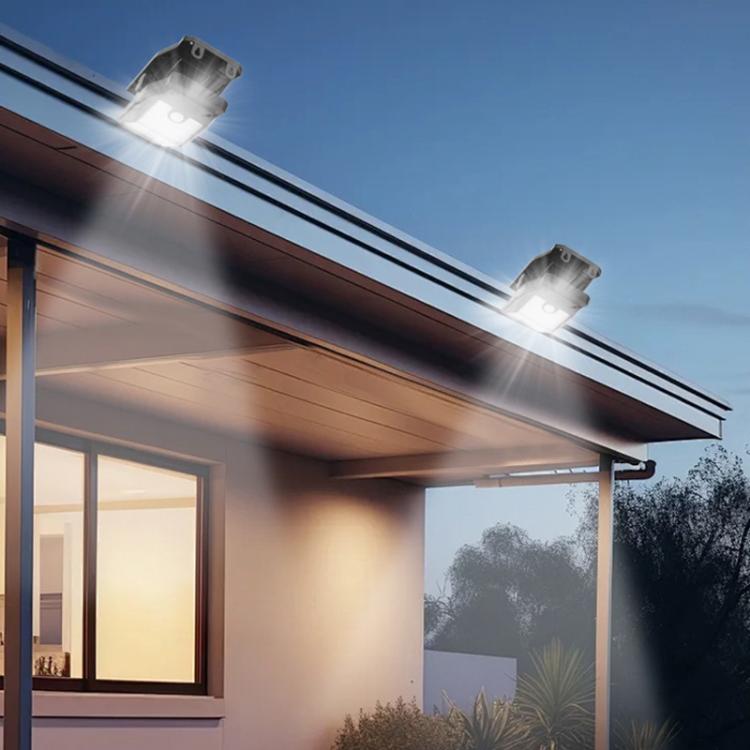 Solar Waterproof Clip-On Wall Light Outdoor Garden Fence Light Motion-Sensing Pathway Lamp, Spec: 8 Cells LED Remote Control
