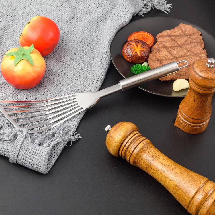 LsCook Household Stainless Steel Steak Fish Spatula Multi-Functional Slanted Strainer Spatula, Size: 32.5 x 8cm