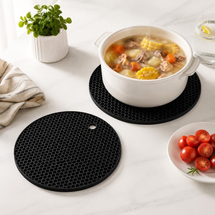 LsCook Round Honeycomb Silicone Placemat Heat-Resistant Non-Slip Insulation - Black