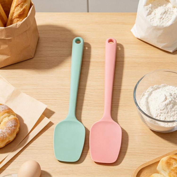 LsCook 2-Piece Set Food-Grade Silicone Spatula Dual-Purpose Butter Knife Cake Frosting Spatula, Spec: Large T-shaped Large Round Hole 38g - Pink+Green
