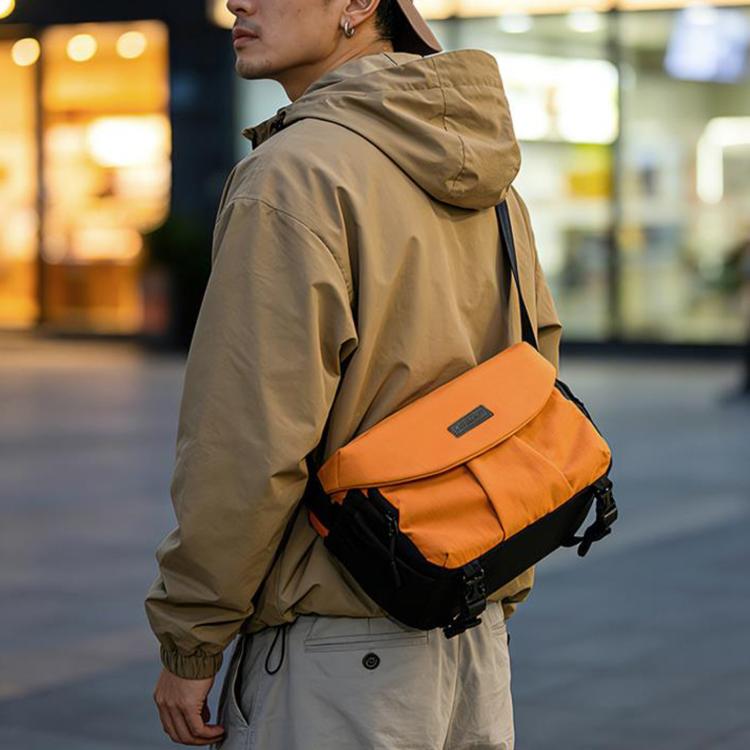Cwatcun D294 Large Capacity Casual Shoulder Bag DSLR Camera Bag, Color: Orange Medium