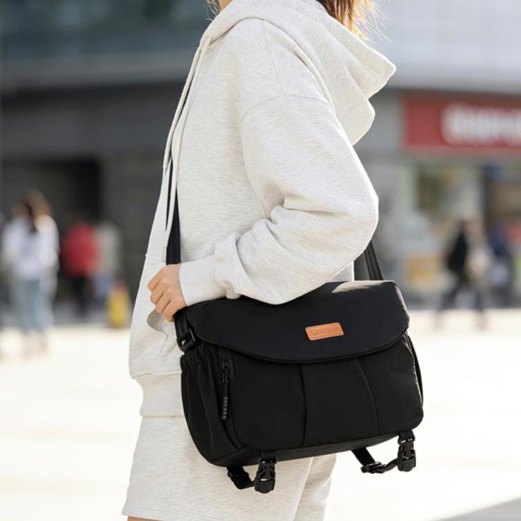 Cwatcun D294 Large Capacity Casual Shoulder Bag DSLR Camera Bag, Color: Black Medium