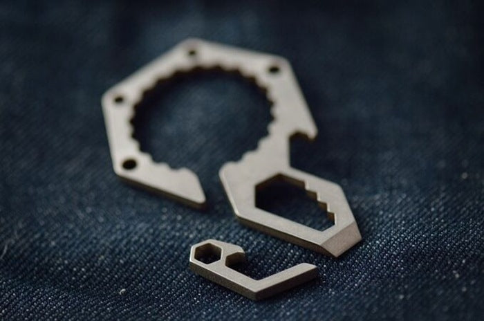 EDC Mini Lightweight Bottle Beer Opener Keyring Pocket Tool Outdoor Camp Hike Utility Gadget Stainless steel