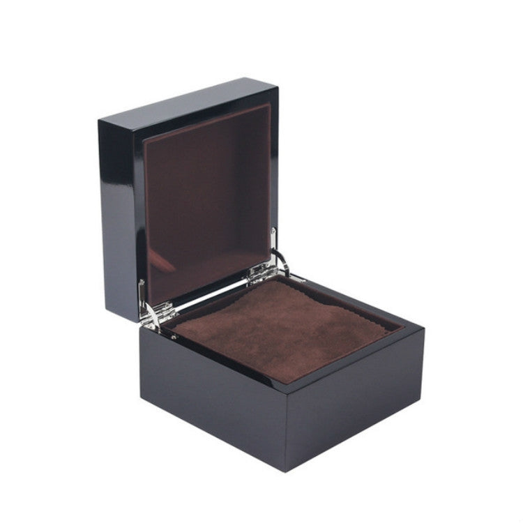Shiny Lacquered Wooden Watch Box Watch Display Box