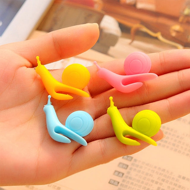 10 PCS Cute Snail Shape Silicone Tea Bag Holder Cup Mug Hanging Tool Tea Tools Random Color Delivery