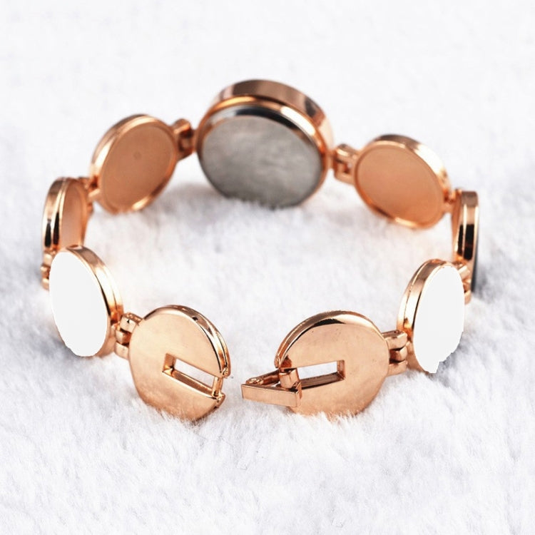 Women Round Dial Bracelet Quartz Wristwatch