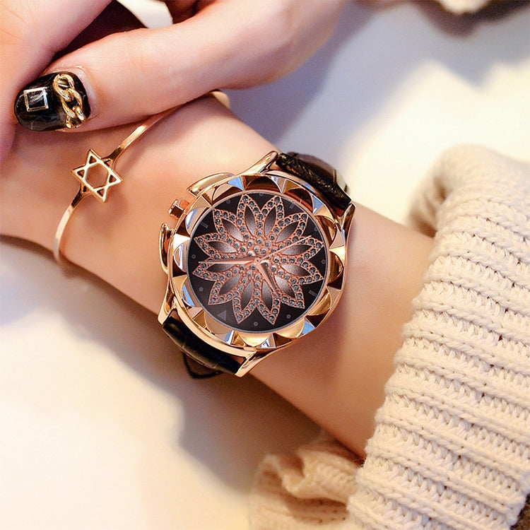 MOK Casual Lotus Pattern Dial Leather Strap Quartz Watch