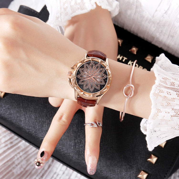 MOK Casual Lotus Pattern Dial Leather Strap Quartz Watch