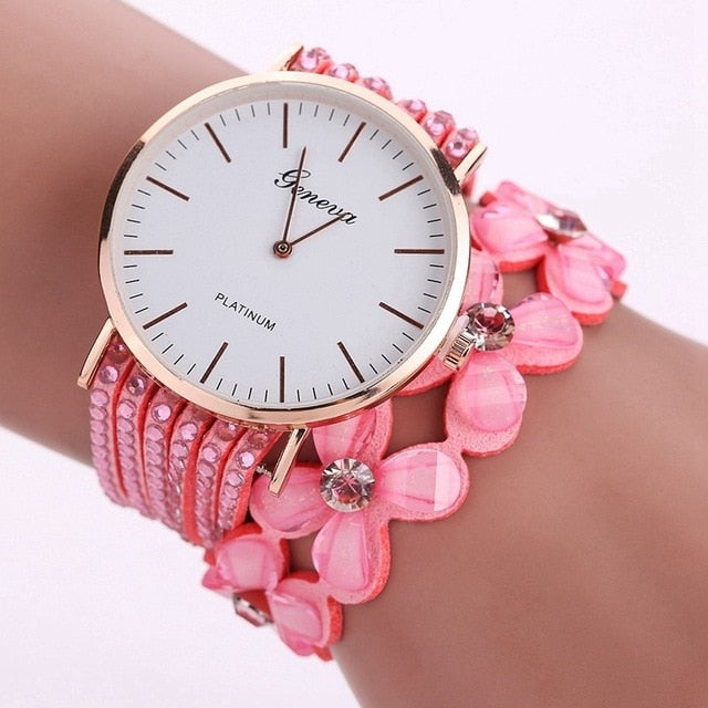 Women Round Dial Flower Diamond Studs Bracelet Watch