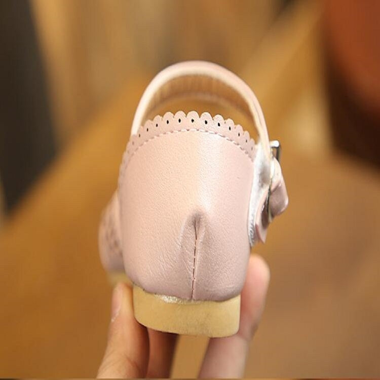 Girls Sandals Woven Hollow Flat Princess Shoes, Size:31(White)