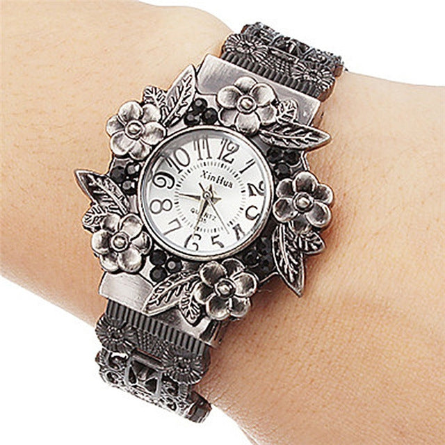 Retro Embossed Flower Bracelet Quartz Watch for Women