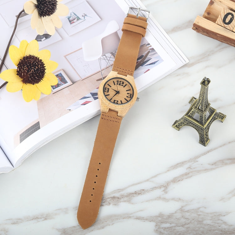 Fashion Personality Small Round Dial Bamboo Shell Watch with Leather Strap