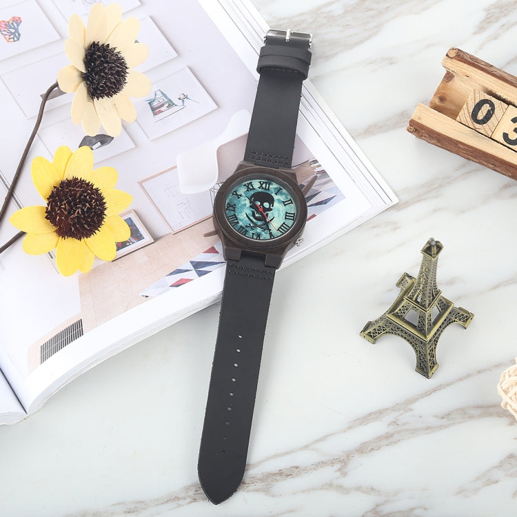 Fashion Personality Round Dial Wooden Shell Watch with Leather Strap