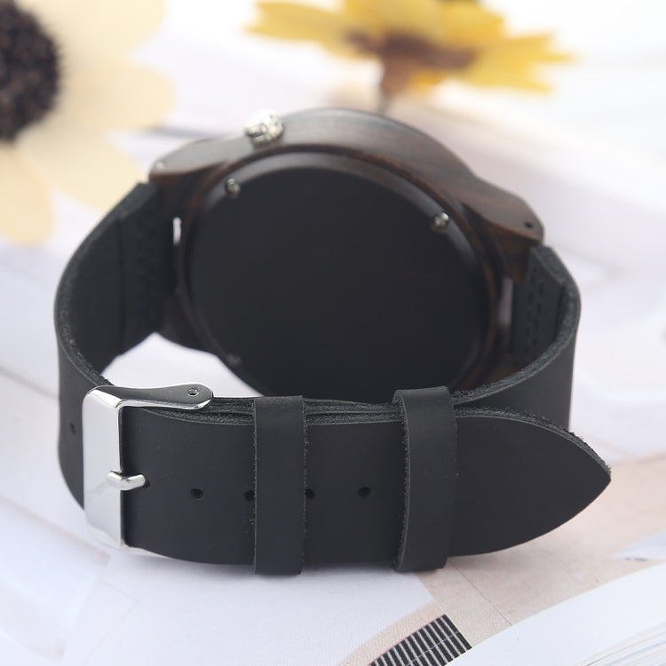 Fashion Personality Round Dial Wooden Shell Watch with Leather Strap