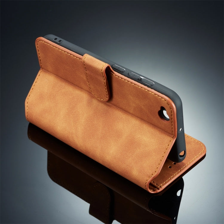 DG.MING Retro Oil Side Horizontal Flip Case for Xiaomi Redmi Go, with Holder & Card Slots & Wallet