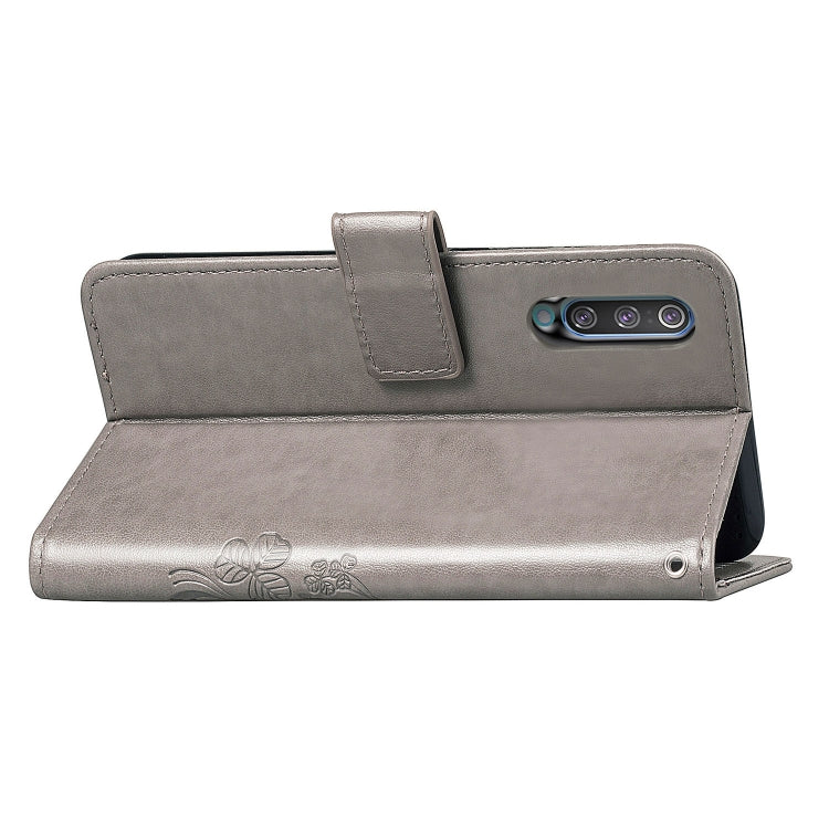 Lucky Clover Pressed Flowers Pattern Leather Case for Xiaomi Mi 9, with Holder & Card Slots & Wallet & Hand Strap