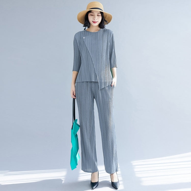 Spring And Autumn Solid Color Pleated Three-quarter Sleeve Round Neck T-shirt + Straight Pants Suit For Ladies