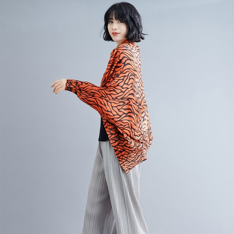 Leopard Print Pleated Top Coat