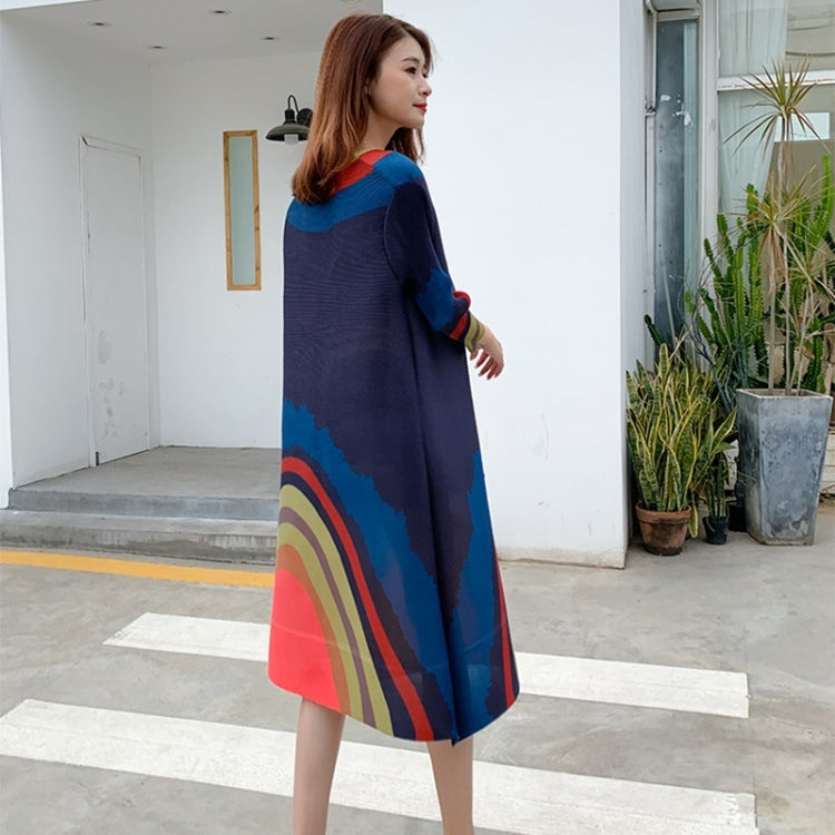 Pleated Large Size Temperament V-neck Dress